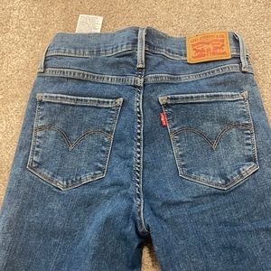 WOMENS LEVI 720 high rise